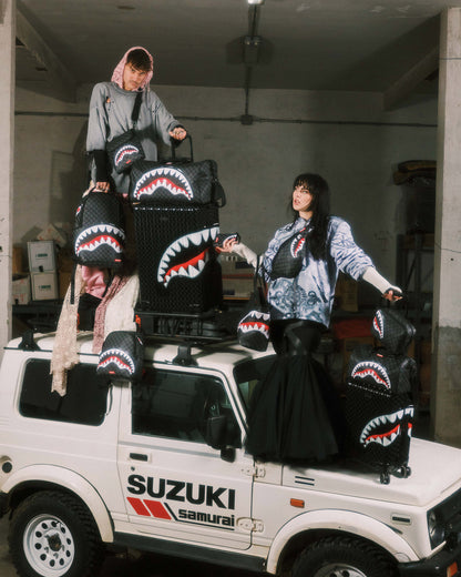 SPRAYGROUND® LUGGAGE SHARKS IN PARIS BALLOON BLACK FULL-SIZE LUGGAGE
