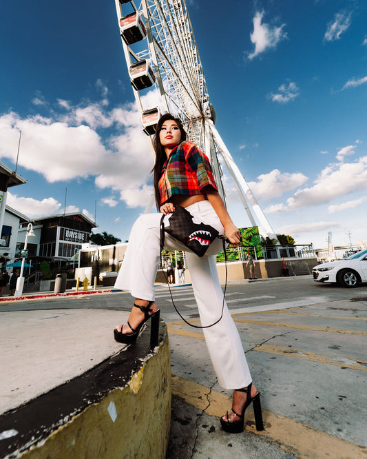 SPRAYGROUND® POUCHETTE TRIPLE DECKER HEIR TO THE THRONE CROSSOVER CLUTCH