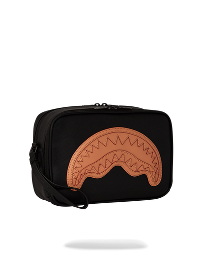 SPRAYGROUND® TOILETRY GRAND TOURER TOILETRY BAG