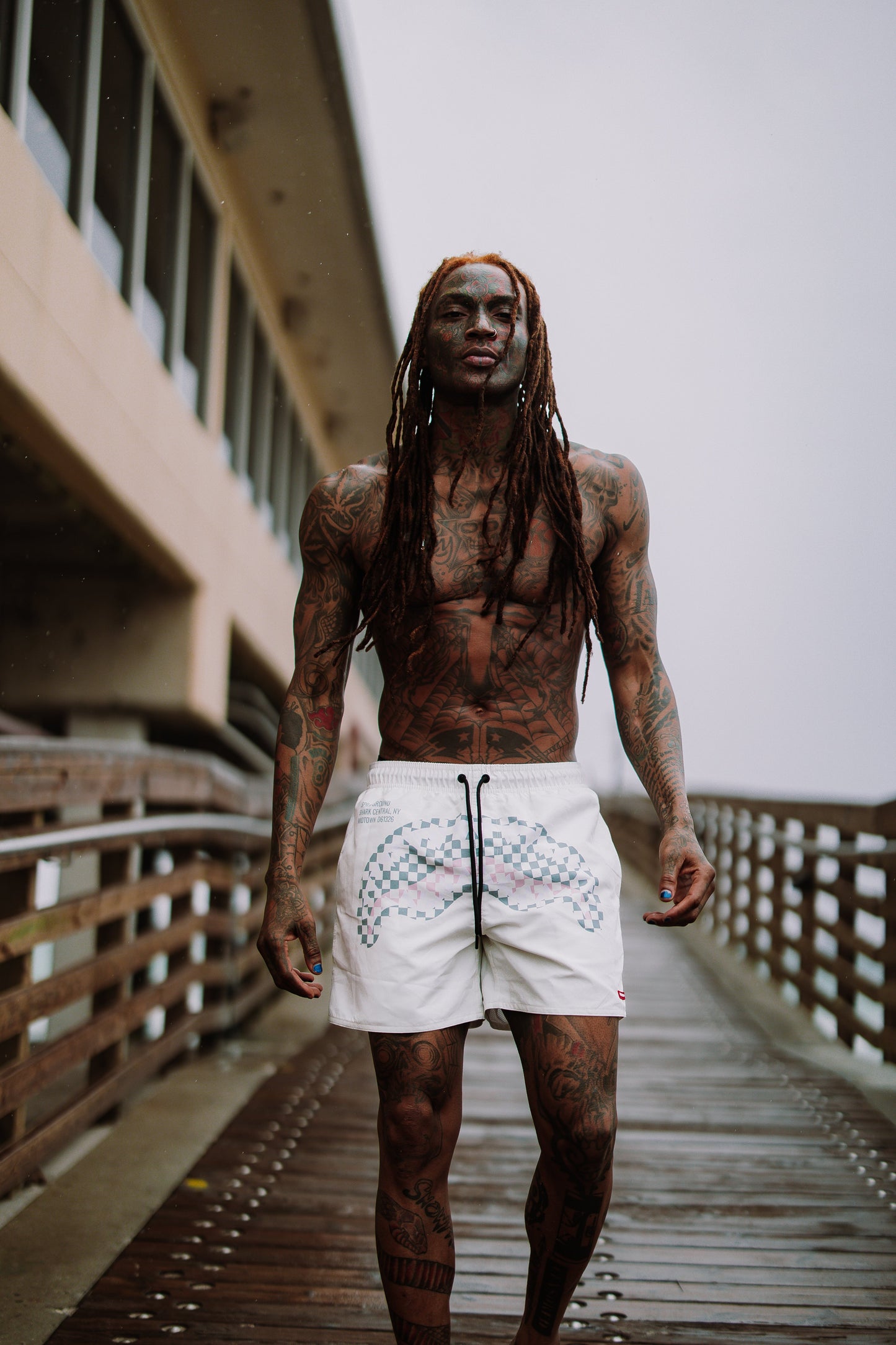 SPRAYGROUND® SWIM CREAM CHECK SHARK CENTRAL SWIM SHORTS