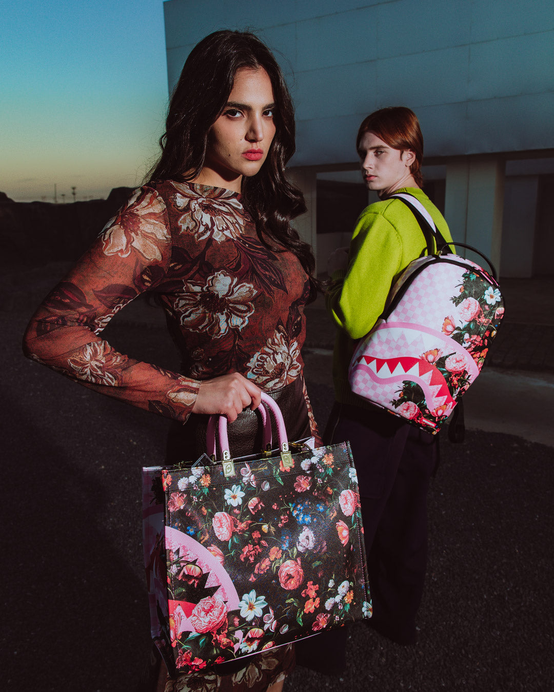 SPRAYGROUND® TOTE JARDIN DE FLORES TORTUGA TOTE